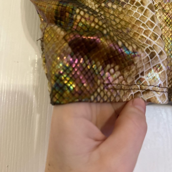 Snake Print Oil Slick Crop Top and Leggings Set Women’s Sz S - Picture 8 of 8